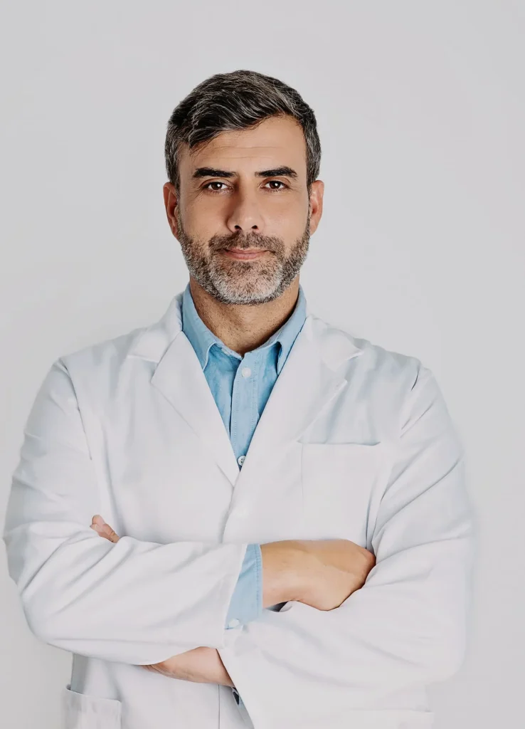 Dr. Alejandro Rivas
